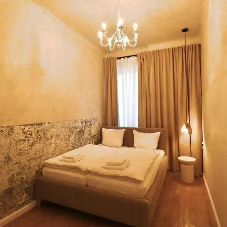 1901 Apotheker Apartment Karlsbad